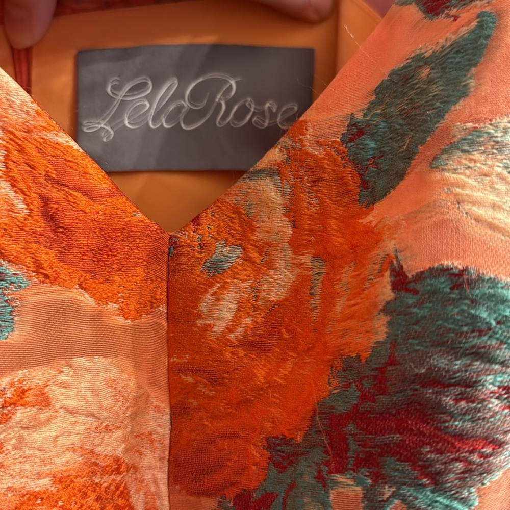 Lela Rose Coral Floral Off-Shoulder Midi Dress - Picture 7 of 11